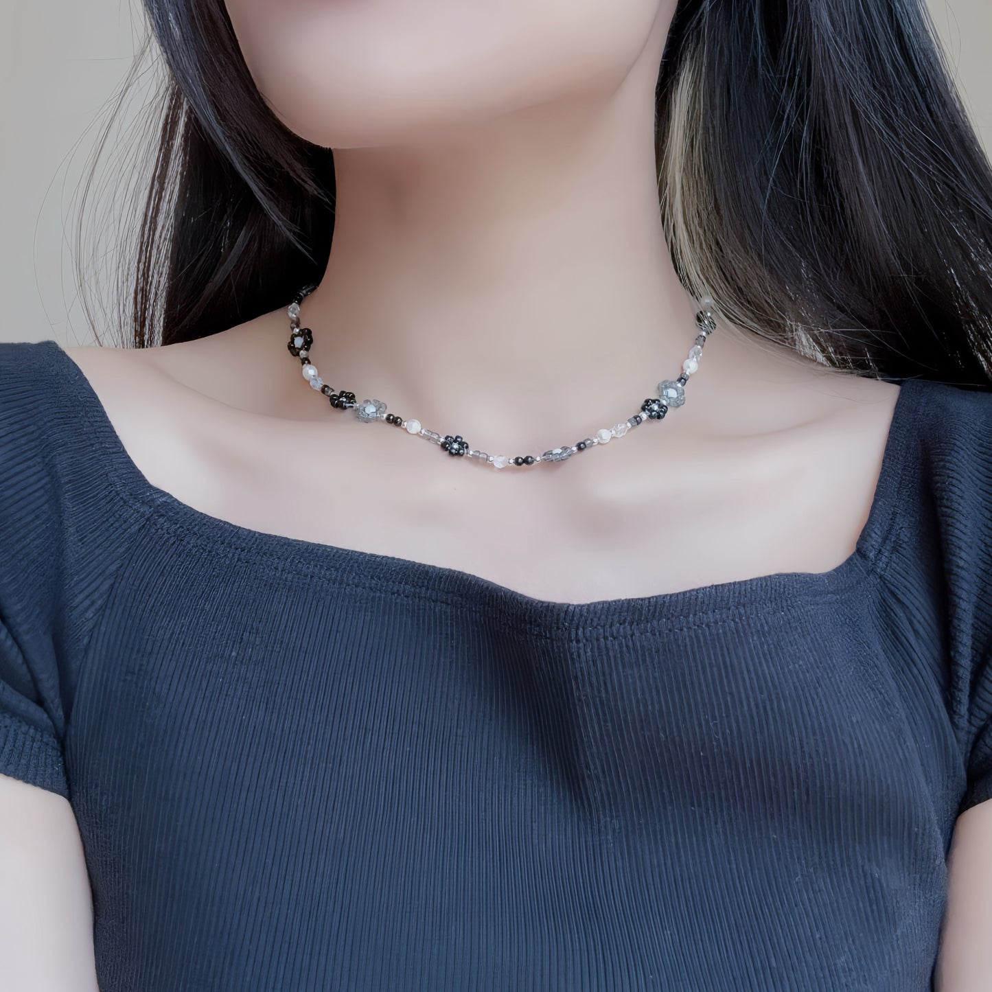 Noire Necklace